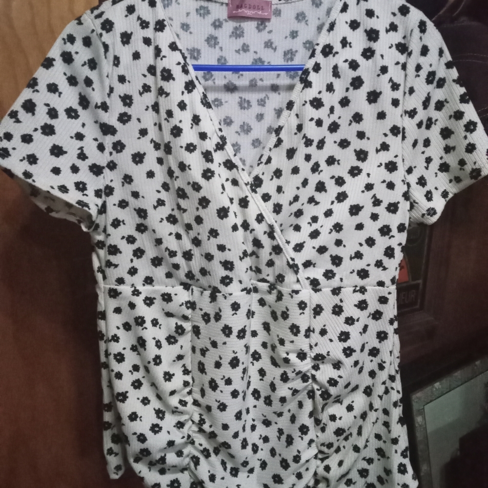 RagDoll Black and White Floral Blouse